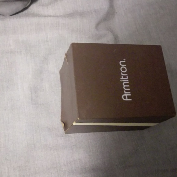 Armitron watch - Picture 3 of 3